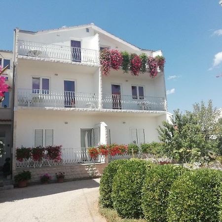 Apartments Vidovic Vodice Eksteriør billede