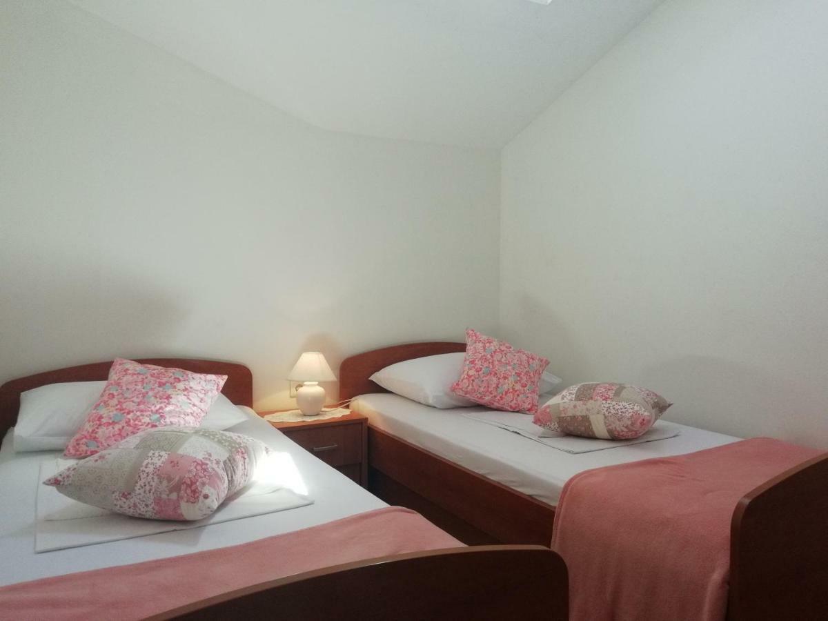 Apartments Vidovic Vodice Eksteriør billede